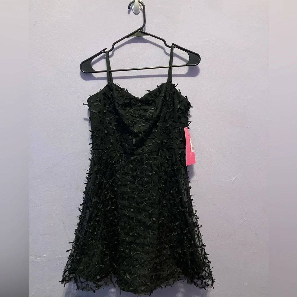 NWT Betsey Johnson mini bowtie dress - Picture 1 of 3